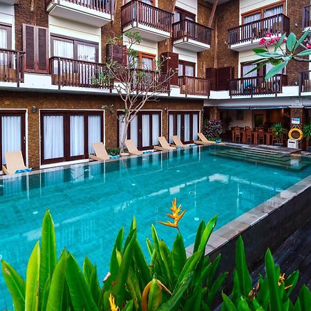 The Kirana Canggu Hotel Exterior photo