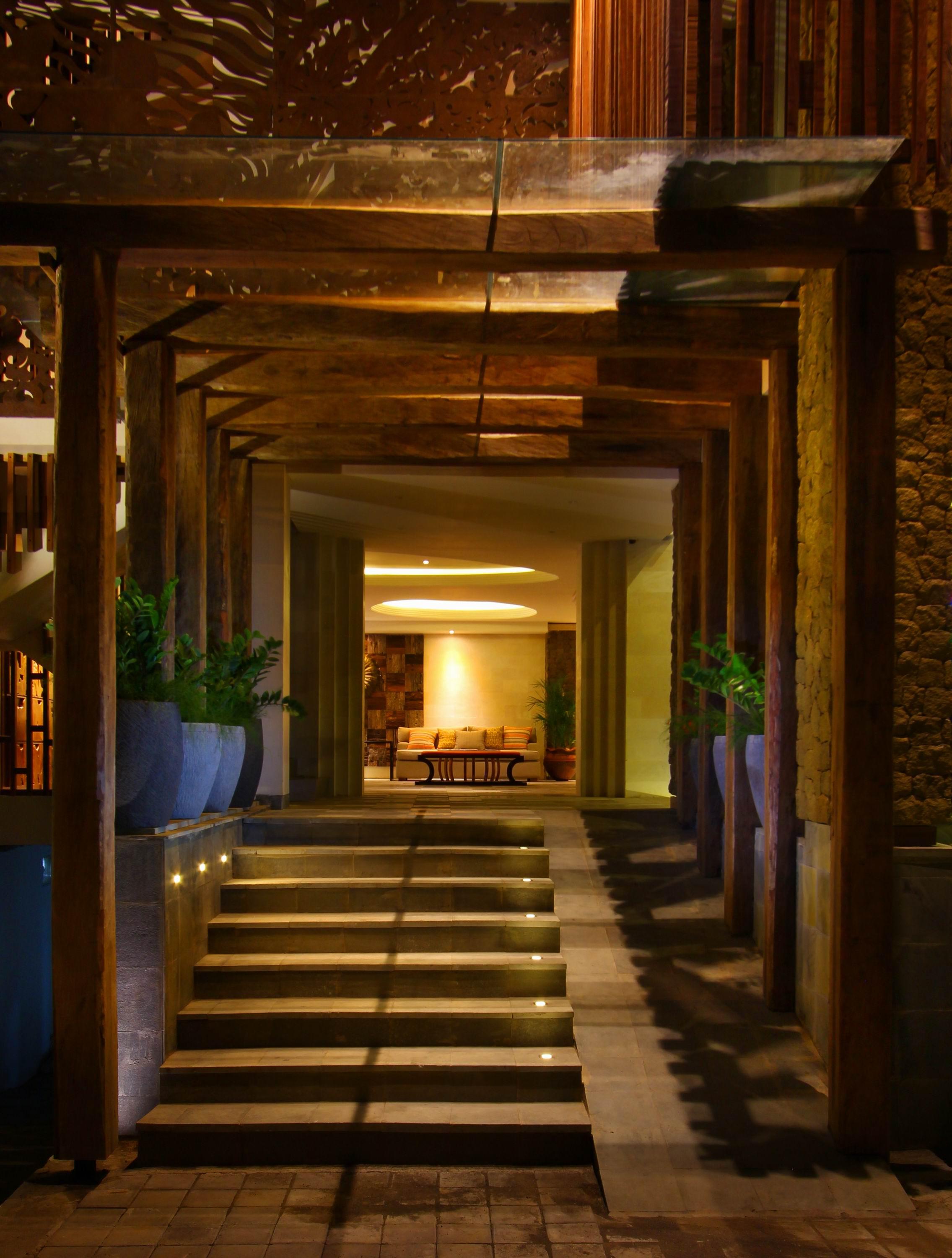 The Kirana Canggu Hotel Exterior photo