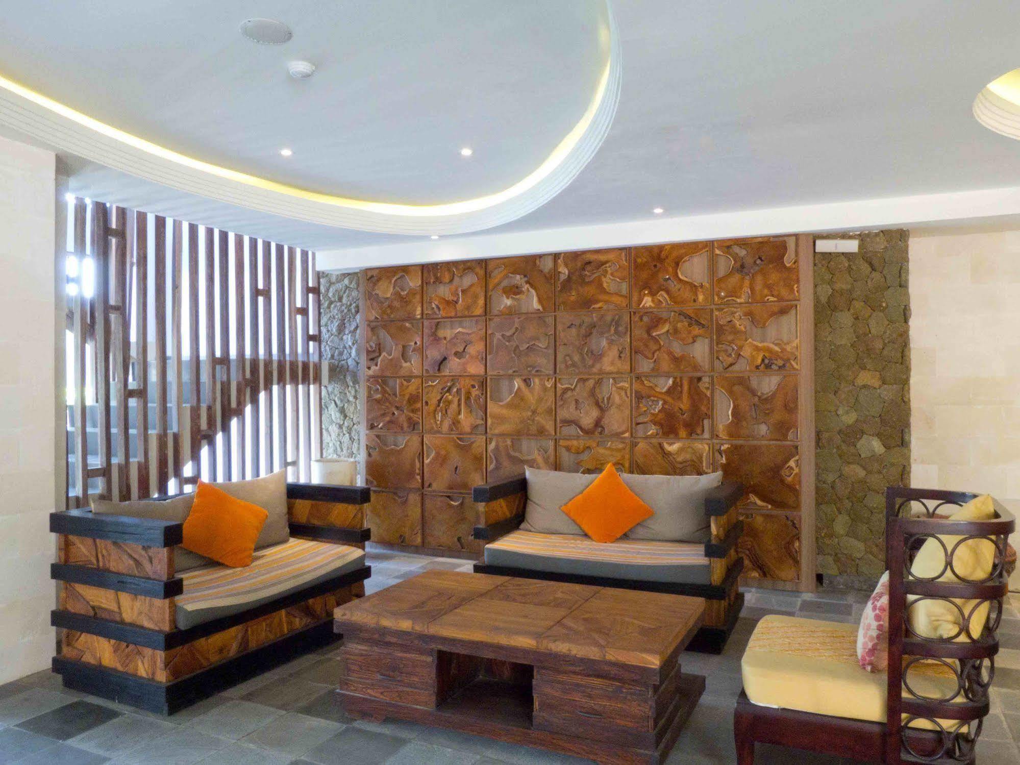 The Kirana Canggu Hotel Exterior photo